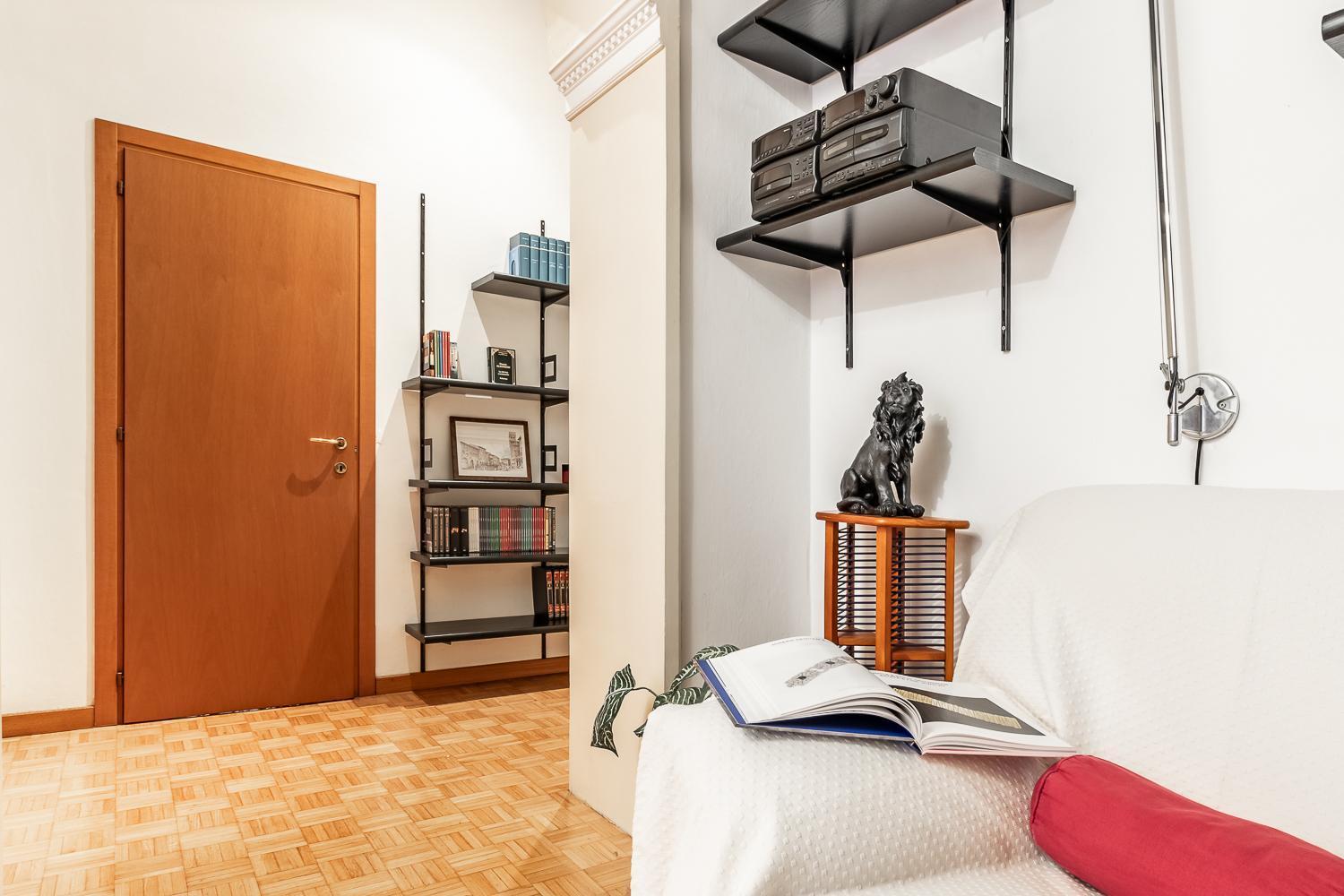 Spacious Apt With Kitchenette, Near Piazza Maggiore 博洛尼亚 外观 照片