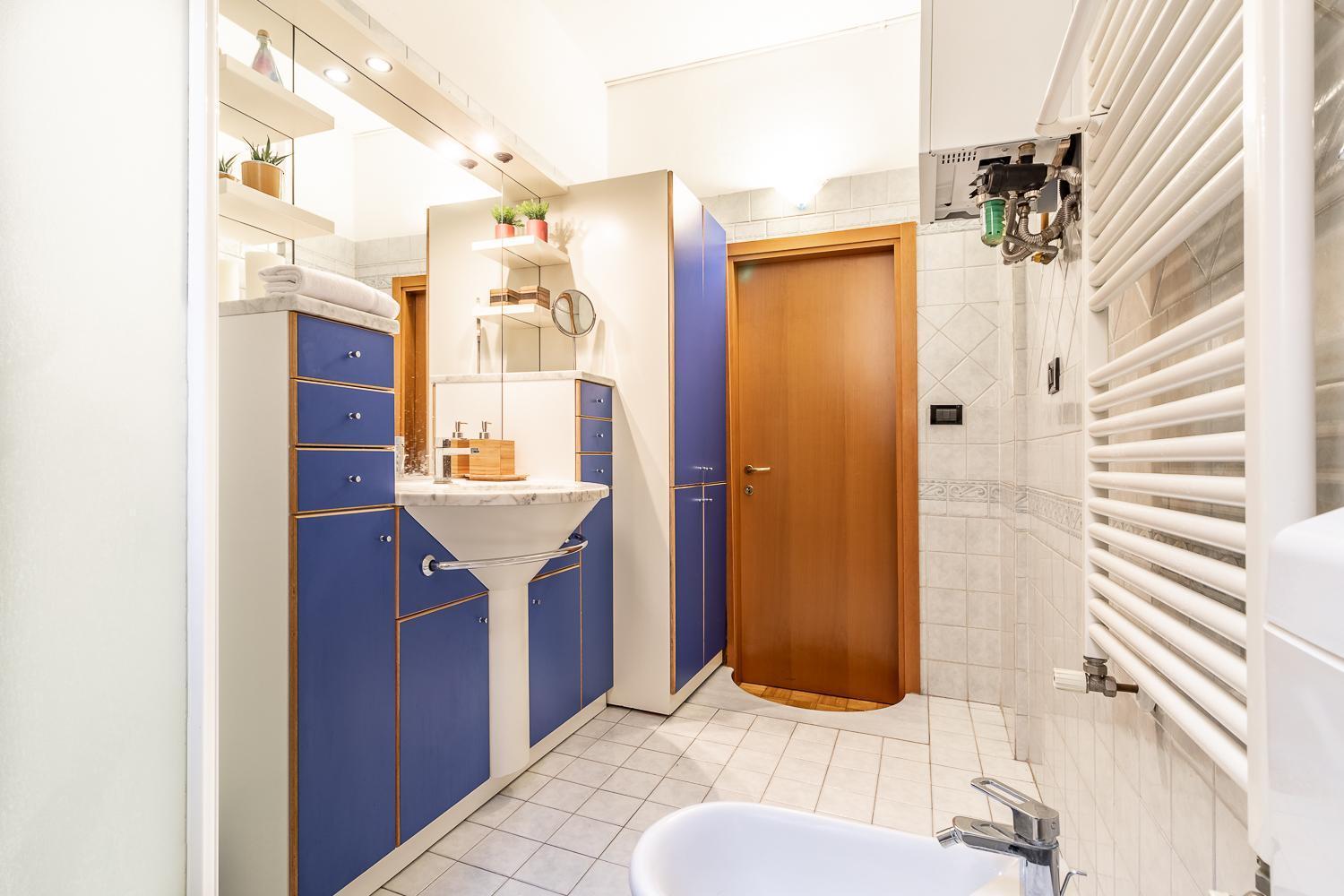 Spacious Apt With Kitchenette, Near Piazza Maggiore 博洛尼亚 外观 照片